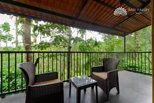 Balkons/terase, Abbi Valley Resort Sakleshpur in Mudigere
