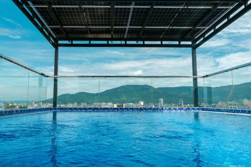 Serene Sea Hotel Danang - Free Laundry Service - 수영장