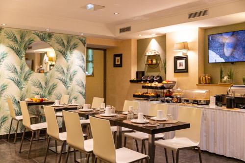Hotel Claude Bernard Saint Germain in Pantheon - Notre Dame