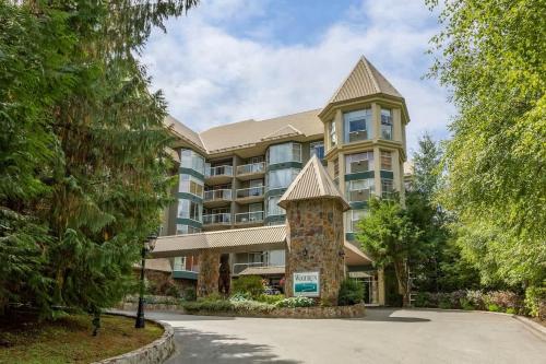 Woodrun Lodge 214 | Ski-in-Ski-Out Condo, Heated Pool, Hot Tub, Gym – khách sạn tại Whistler