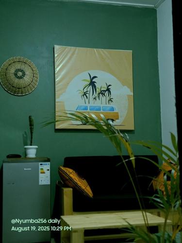 Tropical House Rainforest charm cosy comfort in Gulu