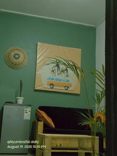 Tropical House Rainforest charm cosy comfort in Gulu