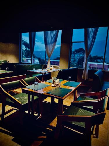 Restaurant, Talen Resort in Pookode