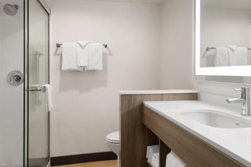 Comfort Inn Denver Central - image 12