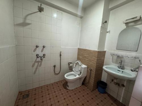 Om taraguest house - image 5