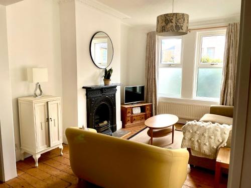 Maybrick House, Bath
