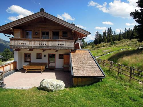 Skihütten LANG auf 1700 m in Hochkrimml, Zillertal Arena