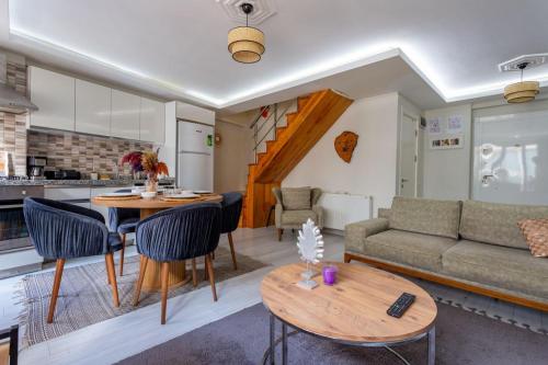 Modern flat with balcony near to Galataport - Location saisonnière - Istanbul