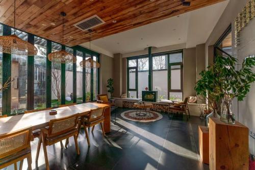 Luming Courtyard Private Villa - Xi'an Ancient City Bell Tower Branch. in Xian Railway Station