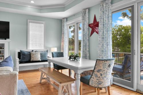 Mojito Manor by Tybee Cottages – Tybee Island, GA