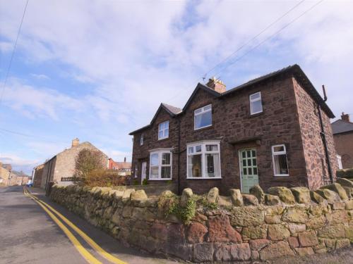 3 Bed in Seahouses CN105, Seahouses