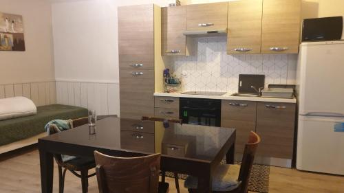 Appartement rez de chaussé 60m2 (Appartement rez de chausse 60m2) in Feins