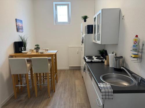 Modern Stay Hattersheim with four bedrooms in ฮัทเทอร์ไชม์ อัม ไมน์