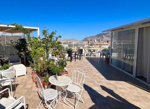 LeAlbe di Sicilia, Palermo