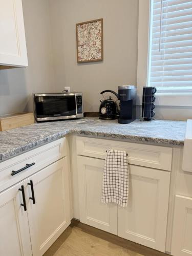 Létesítmények, 2Bd Twilight Retreat near Silos, Clemson & Greenville in Easley (Dél-Karolina)