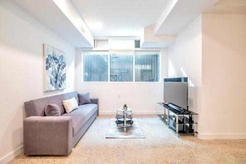 Inviting 2BR Basement Suite in Downtown Toronto - The Roland