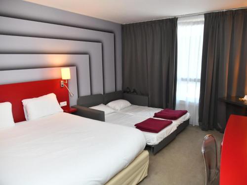 Ibis Styles Avignon Sud Hotel - image 2