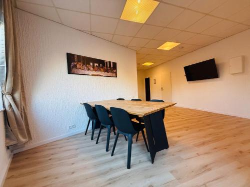 บริการและสิ่งอำนวยความสะดวก, Emilbnb in der Monheimer Straße in มอนไฮม์ อัม ไรน์