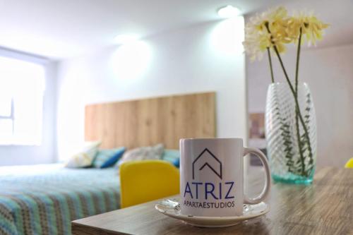 . Atriz apartaestudio 201 Norte Cama King