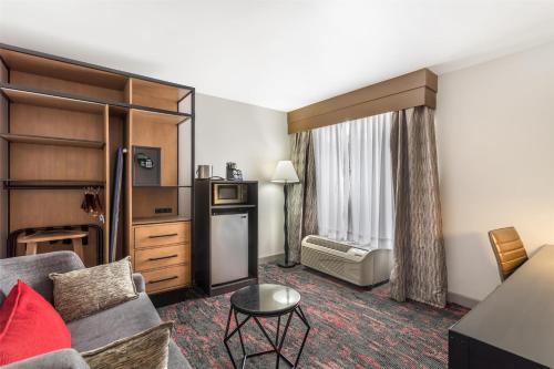 Best Western PLUS Downtown/Music Row - image 2