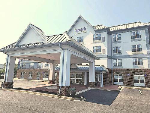 Spark by Hilton California Lexington Park