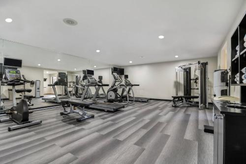 스테이브리지 스위트 톨레도 - 모미 바이 IHG - 피트니스 센터