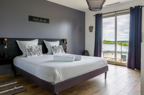 La Villa Perchée Suites Élégante & Spa Privé, Vue Panoramique, Parking protégé (La Villa Perchee, Appartements Elegants, sauna Prive, sport, terrasses et Vue Panoramique, Parking p) in Saint-Prix (Ile-de-France)
