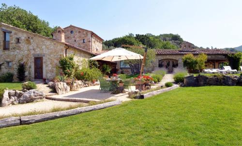 Luxury villa Colle dell'Asinello ,proprietari ,Price villa In esclusiva ed all inclusive area SPA h24 , Pool Heating 31 C , near ORVIETO