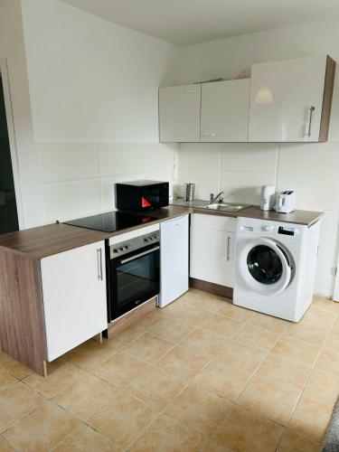 virtuve, Gemütliches Studio mit 2 Einzelbetten, zentral in Bad Kleinen (Gemutliches Studio mit 2 Einzelbetten, zentral in Bad Kleinen) in Bad Kleinen