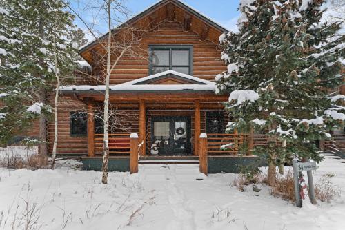 84 Potentilla Lane by Summit County Mountain Retreats