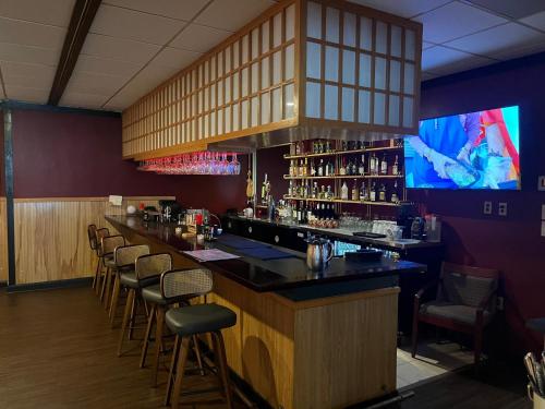 Hotel Wilkesboro Hwy 421 - 레스토랑