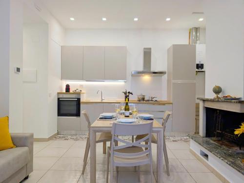 Giardino al mare 2 min dal Mare Giardino Wifi AC in ปอร์โตซาน จีออร์จีโอ