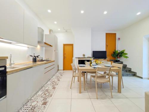 Giardino al mare 2 min dal Mare Giardino Wifi AC in ปอร์โตซาน จีออร์จีโอ