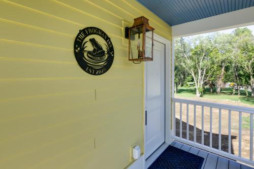 1 Block to Loveland Bike Trail: 'The Frog Man Inn' in Loveland