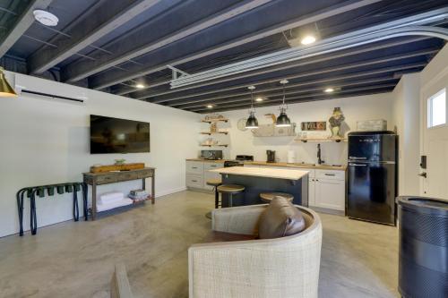 Unique Studio on Obanyon Creek in Dtwn Loveland! in Loveland