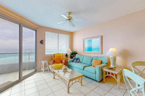 Silver Beach 403