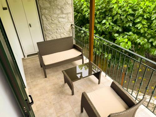 숙소 외관, Grouspa Oiti in 파블리아니