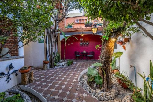 Las Mariposas Hotel & Studios in Oaxaca