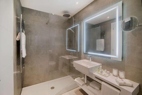 NH Collection Roma Centro - image 2