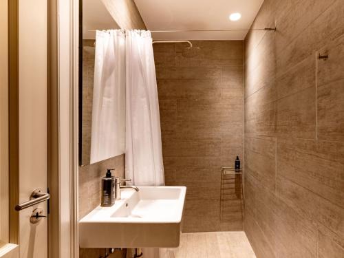 Shield 3 - 3 bedroom apartment with balcony in central Copenhagen - image 7