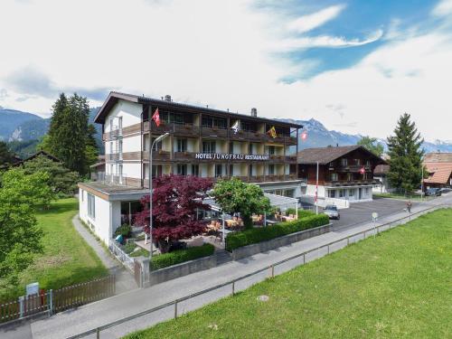 Jungfrau Hotel - image 11