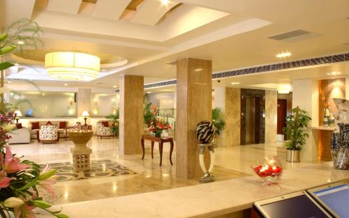 Lobby, Hampshire Plaza near Salar Jung Museum