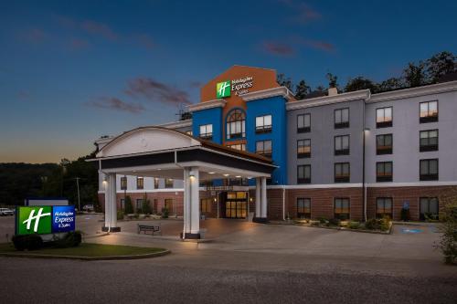 Holiday Inn Express & Suites Cross Lanes by IHG