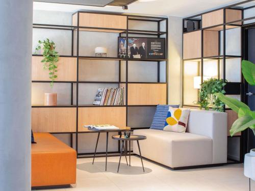 Hôtel Ibis Nice Aéroport Promenade des Anglais - Hotel - Nice