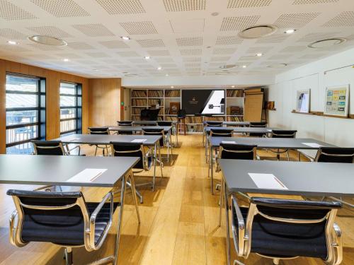 Novotel Paris Les Halles - image 9