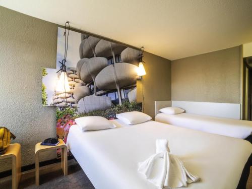 1 double bed