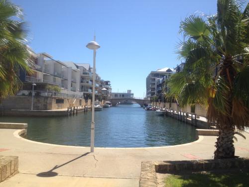 景觀, 曼德拉海洋碼頭小屋酒店 (Mandurah Ocean Marina Chalets) in 曼哲拉城
