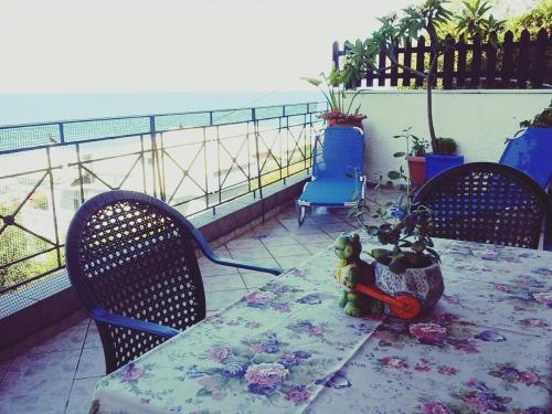 Vista exterior, Villa Giovanni in Paralia (Fanari)