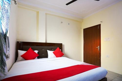 Hotel O Karan Residency – Delhi, NY