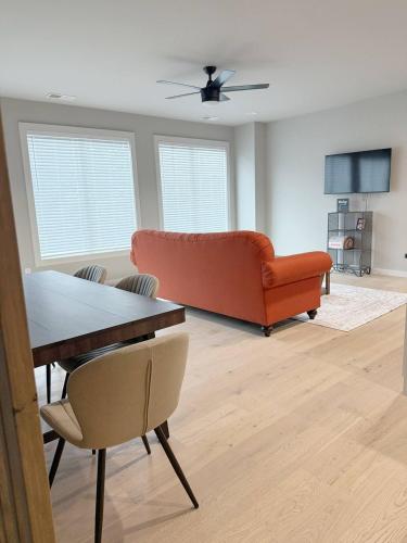 Tigers Friends! 18 mls to Clemson, 737 mls to NYC in Easley (Dél-Karolina)